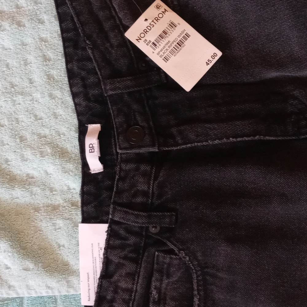 Jeans - Picture 8 of 8